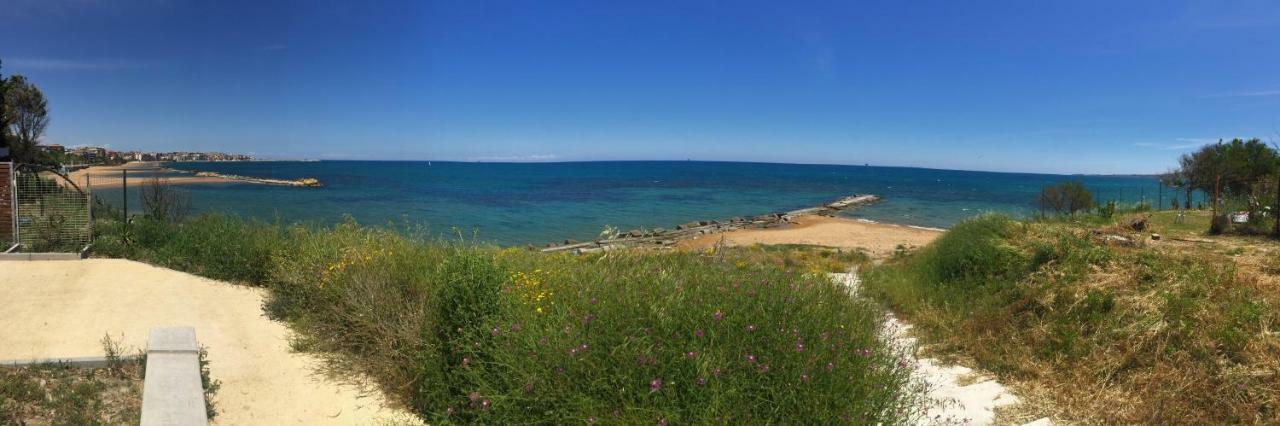 L'orizzonte * Crotone